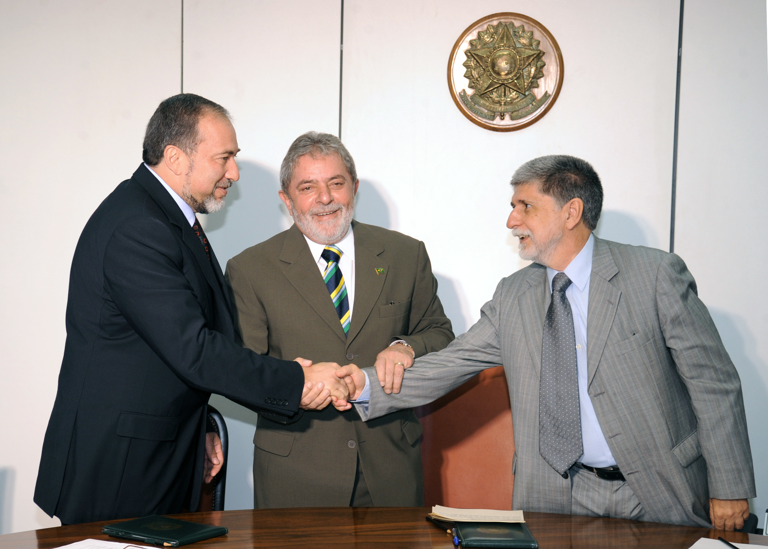 president-luiz-inacio-lula-da-silva-and-minister-celso-amorim-receive-israel-foreign-affairs-minister-avigdor-lieberman-picture-by-roosewelt-pinheiro-abr