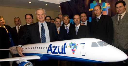 azul-plane-neeleman