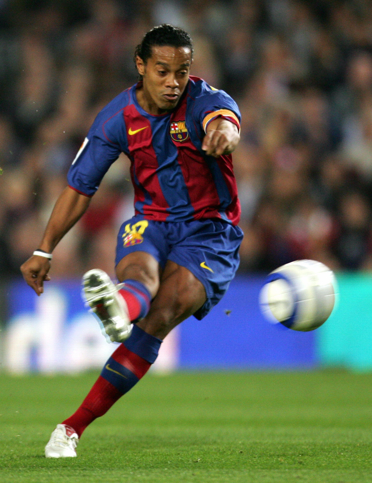 FC Barcelona's Brazilian Ronaldinho shoo