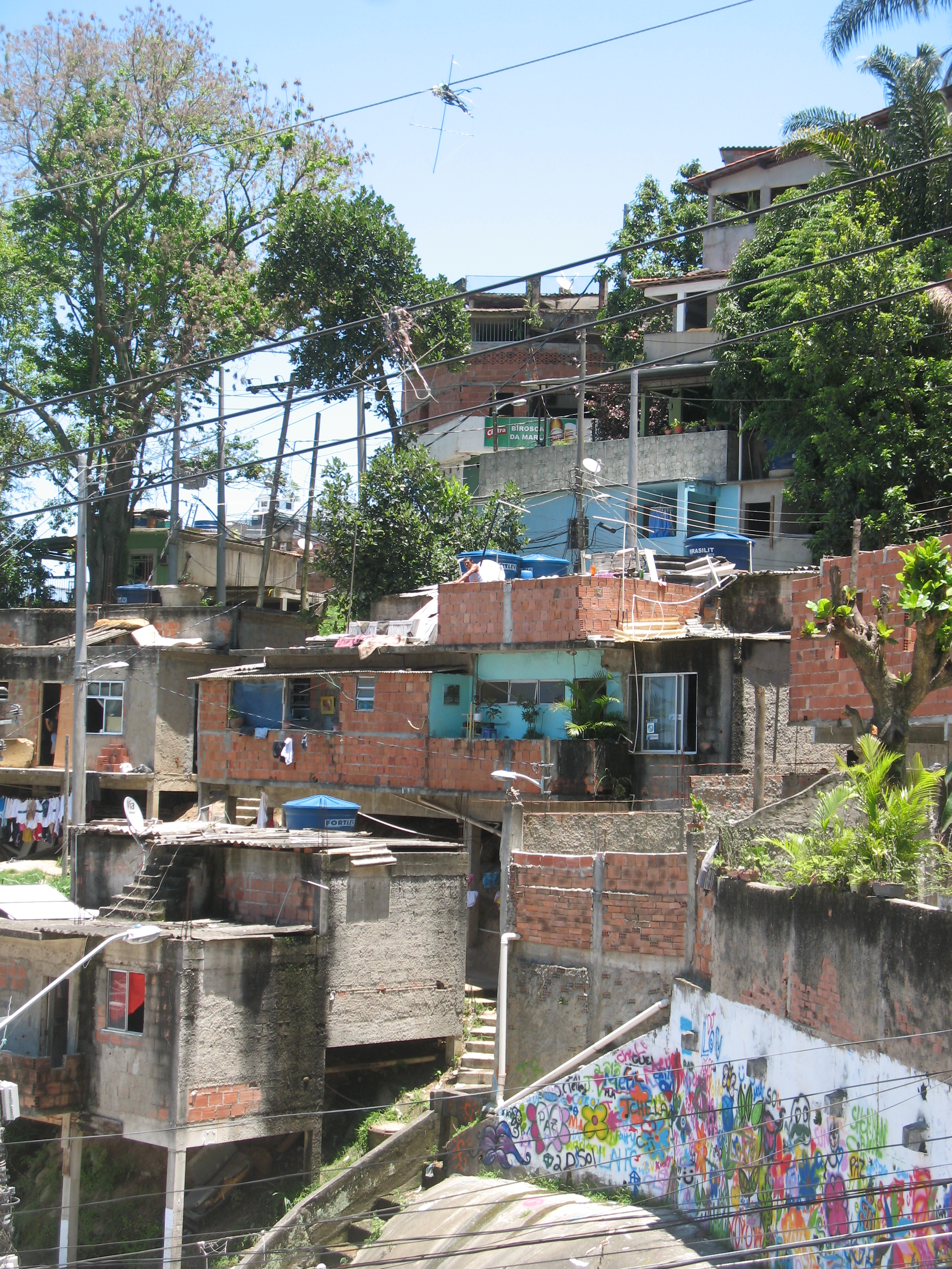 Favela Homes, One Layer at a Time