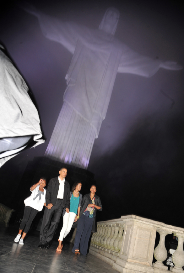 U.S. President Obama, First Lady Michelle and their two daughters Malia and Sasha visit Christ the Redeemer