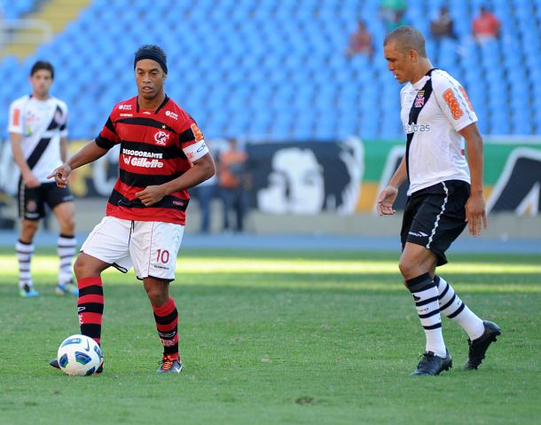 ronaldinho v vasco