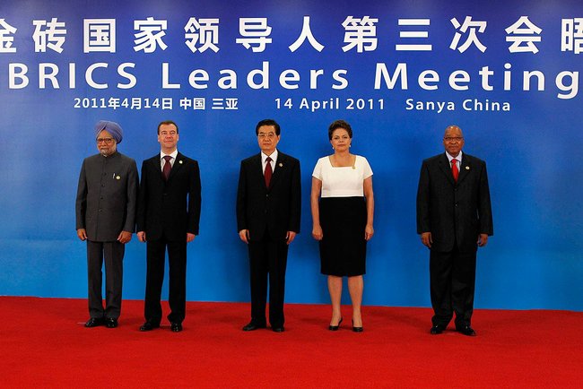 April 2011 BRICS summit participants: Singh, Medvedev, Jintao, Rousseff, and Zuma, Brazil News