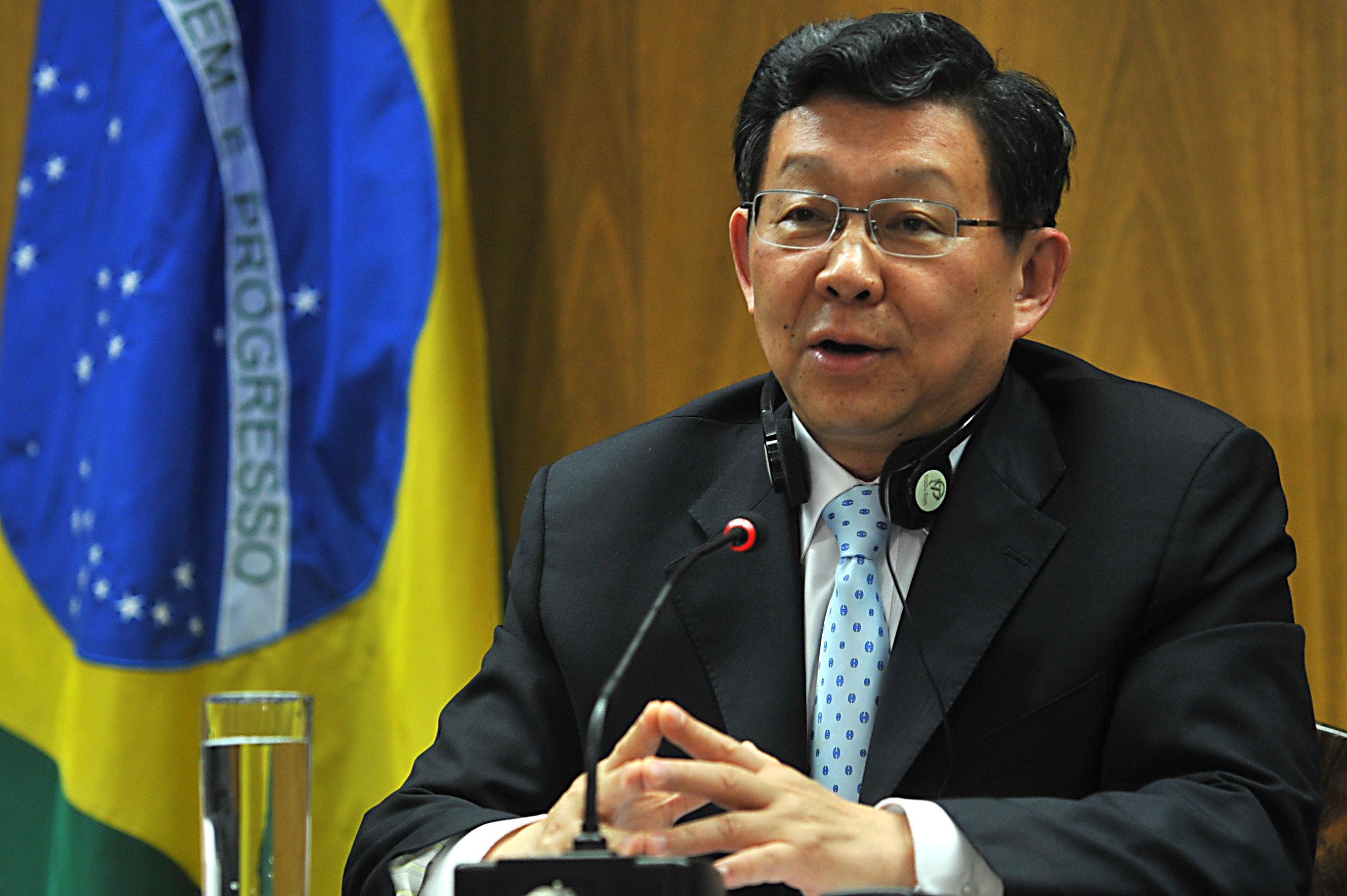 Chen Deming, China's Minister of Commerce, at Brazil-China business talks at the Palácio do Itamaraty in May 2011