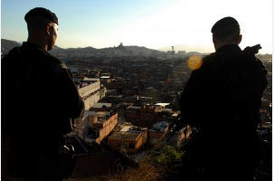 BOPE Occupies Complexo da Maré Favela