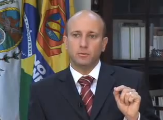Rio State Secretary of Health Sérgio Cabral in 2010 talking about a possible epidemic of dengue, Rio de Janeiro, brazil