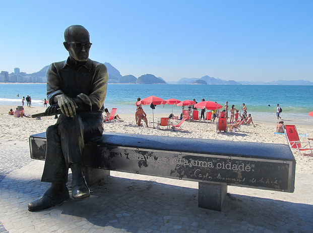 A beach-side statue on Copacabana Beach in Rio