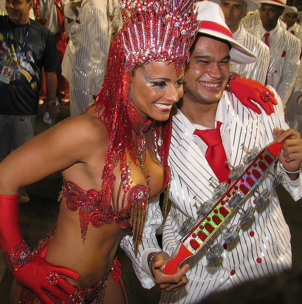 Rainha da Bateria, Viviane Araujo, performing at Carnival 2008, Rio de Janeiro, Brazil News