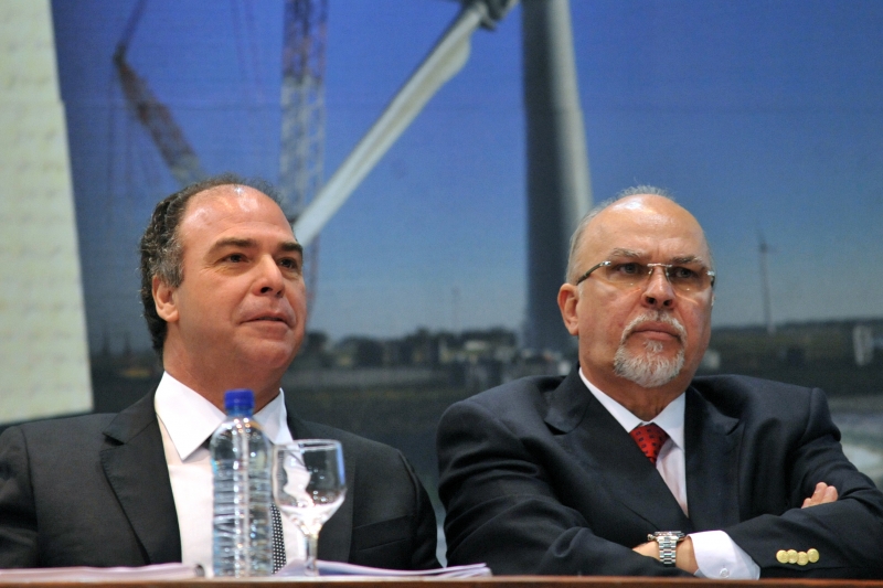 Minister for National Integration Fernando Bezerra with former Cities Minister Mário Negromonte (right), photo by Elza Fiúza/ABr.