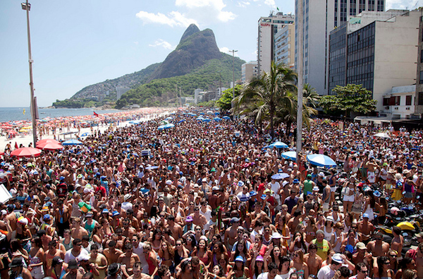 2012 Bloco Me Esquece in Leblon, Carnival, Rio de Janeiro, Brazil News