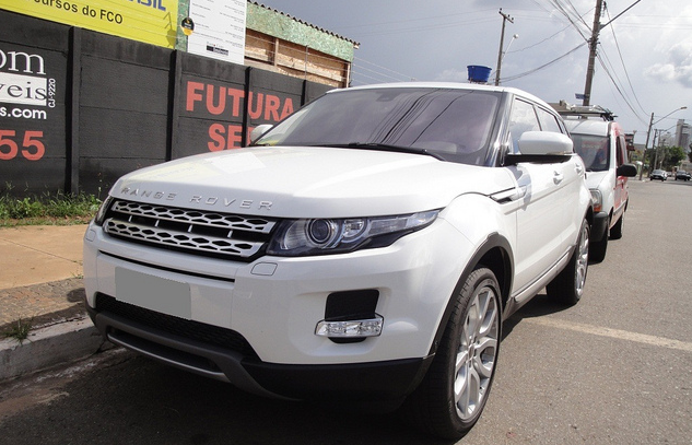 Land Rover Evoque manufacturing in the UK is at capacity, and will soon be starting in developing markets, Brazil News