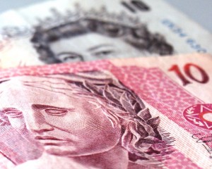 Brazil's economy is still the sixth largest despite lagging behind other BRICS growth, photo by Ben Tavener