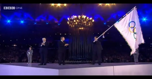 flag handover