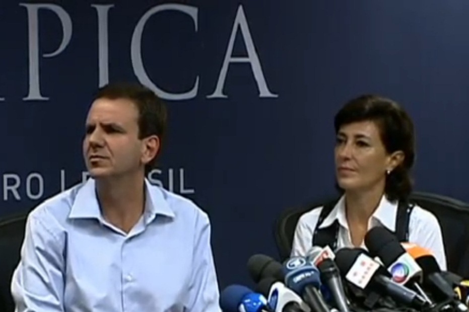 Rio Mayor Eduardo Paes and Municipal Olympic Company President Maria Silvia Bastos, image recreation.