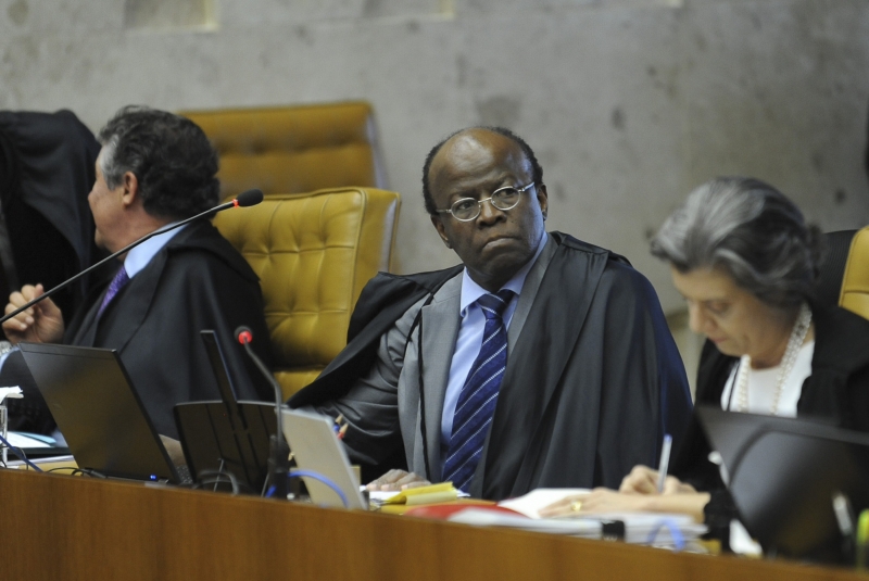 Minister Marco Aurélio de Mello, Joaquim Barbosa and Cármen Lúcia durante, Session 30 of Mensalão judgment, photo by Fabio Rodrigues Pozzebom/ABr.