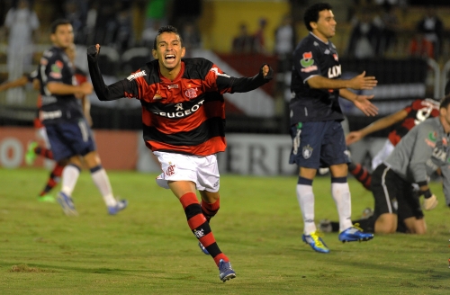hernane hat-trick