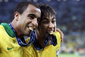 lucas-neymar-300x203