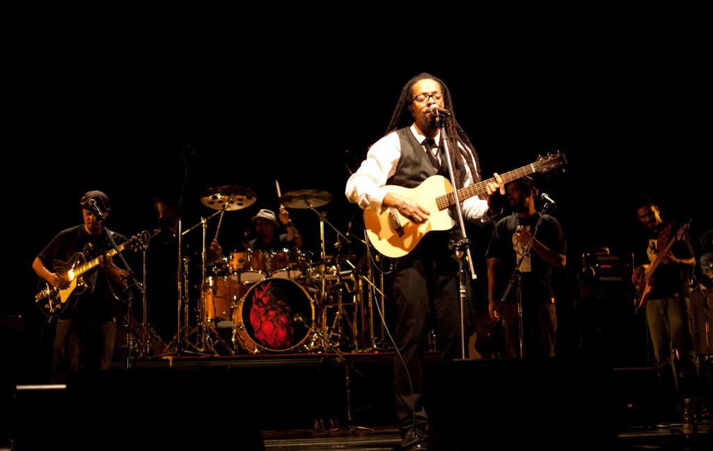 Douglas Rael The Groov Presents Rael in Lapa: Daily | The Rio Times