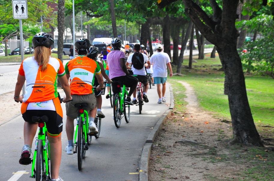 Cyclists for Car-free day 2013