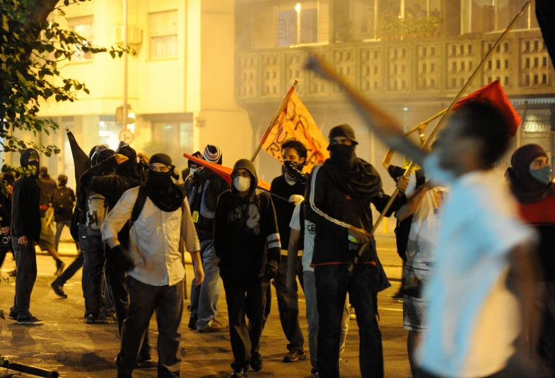 Rio’s Black Bloc Members Arrested: Daily