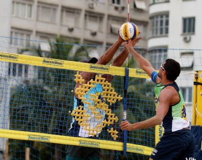 Copacabana Volleyball Competition: Daily