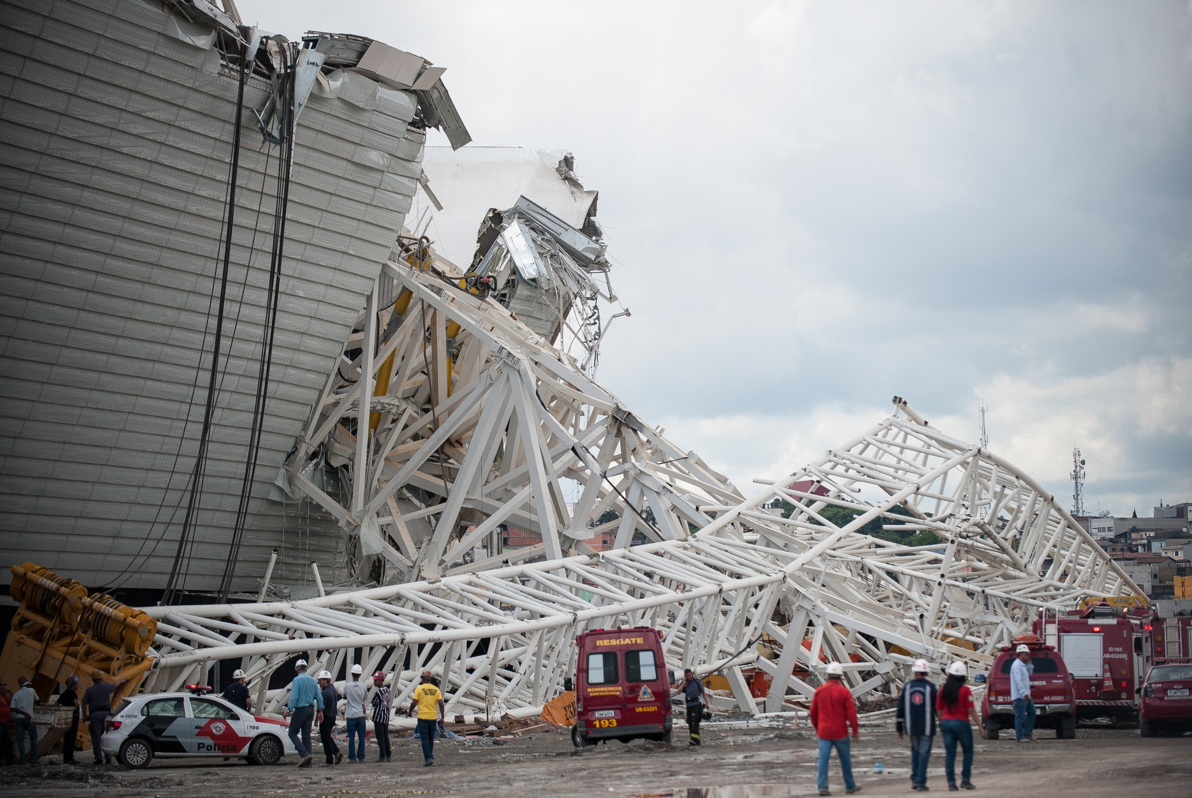 The collapsed Arena Itaquerão in São Paulo, Brazil News