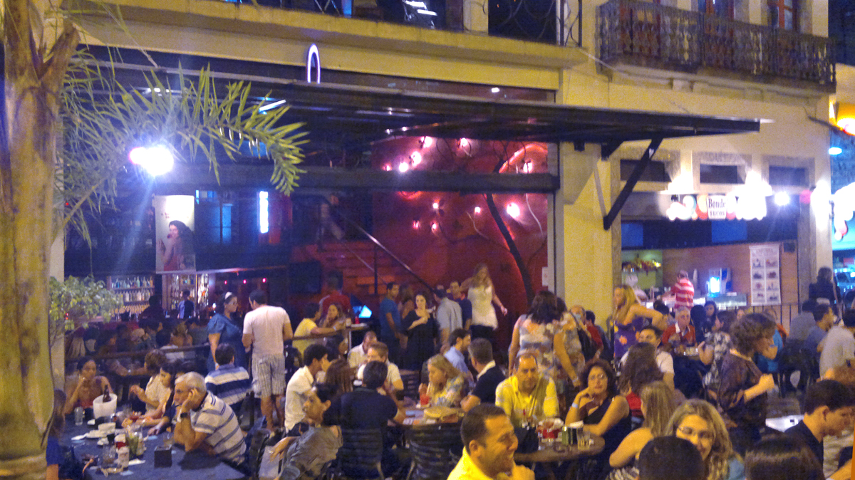 62__leviano_bar