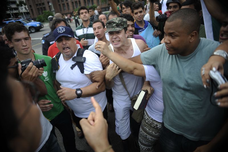 Marcha da Família com Deus pela Liberdade, Brazil News, Rio de Janeiro, Demonstrators