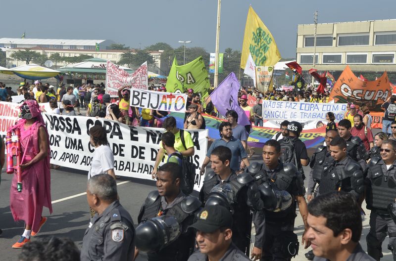 Gay Pride March Rio, Rio de Janeiro, Brazil, Brazil News, LGBT, Protestors, LGBT Pride month, Pink Blocks, Copacabana,