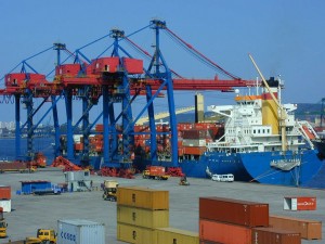 Movement at Santos Port Sets Record in June: Daily