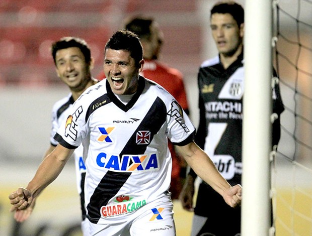diegorenan_gol_vasco_marcelosadio_95