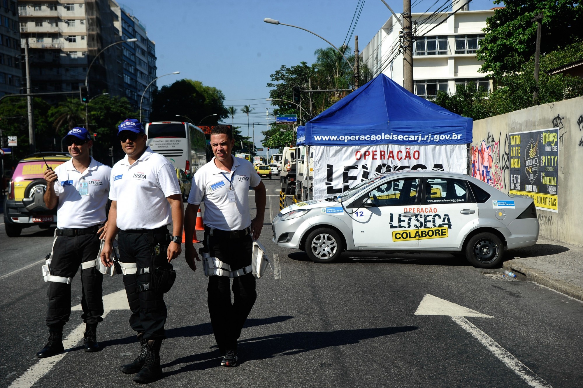 Looting and ‘Lei Seca’ Mark Weekend at Rio’s Beaches