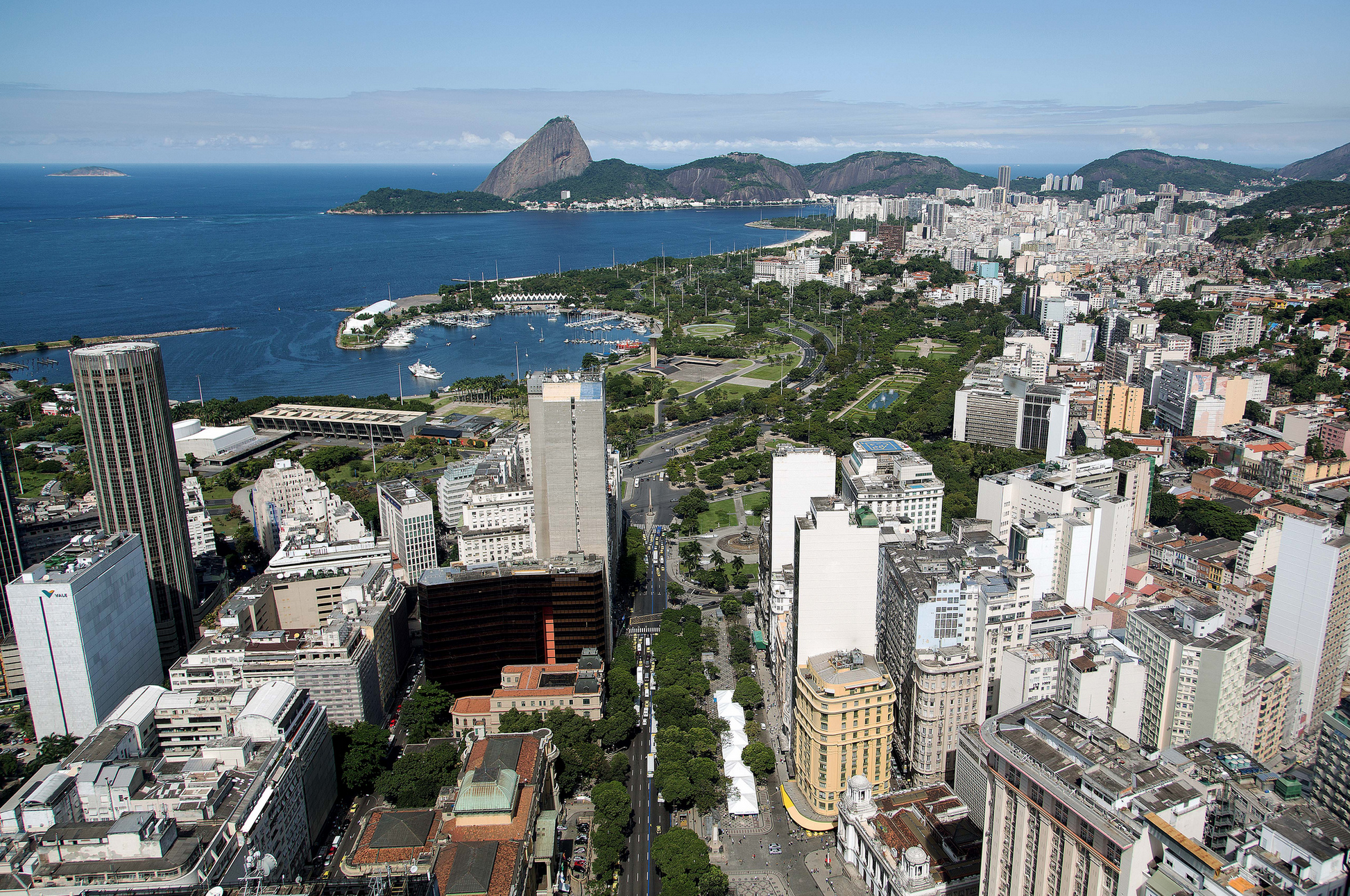 Brazil Real Estate Indicators Plunged to Record Lows in 2016
