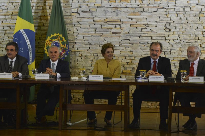 Brazil’s Rousseff Urges Cabinet to Reduce Spending