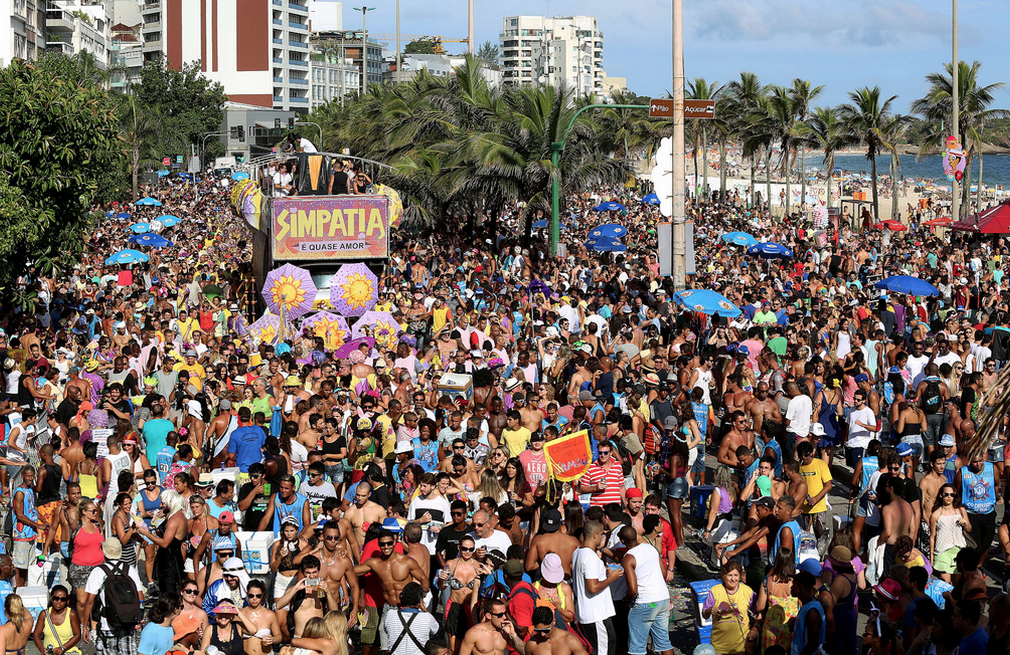 Carnival 2015 Bloco Celebrations Take Over Rio Streets