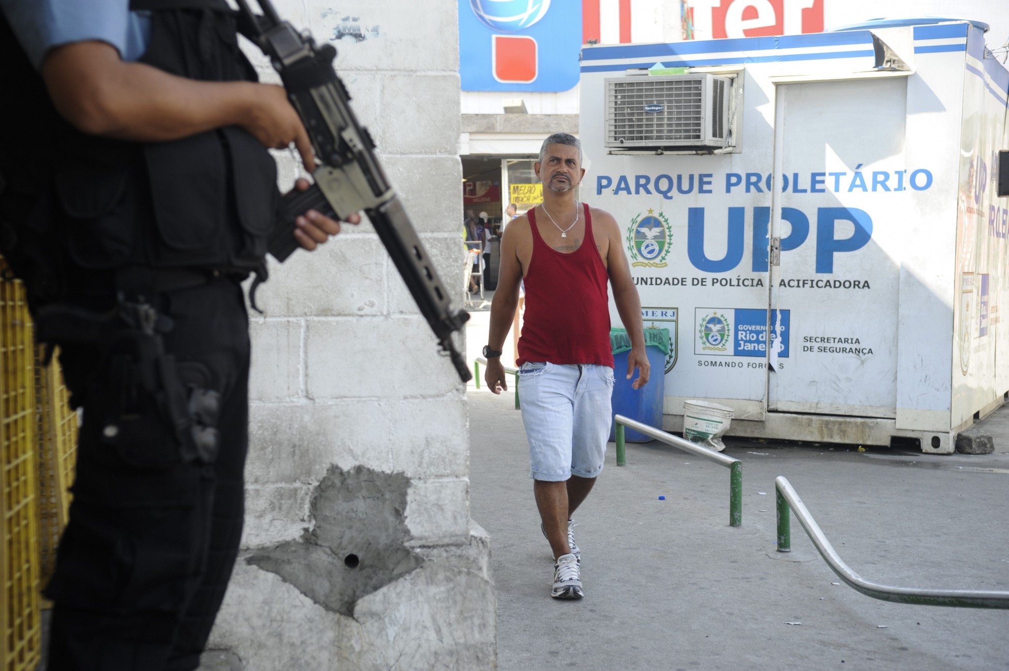907361-upp_policia_cruzeiro
