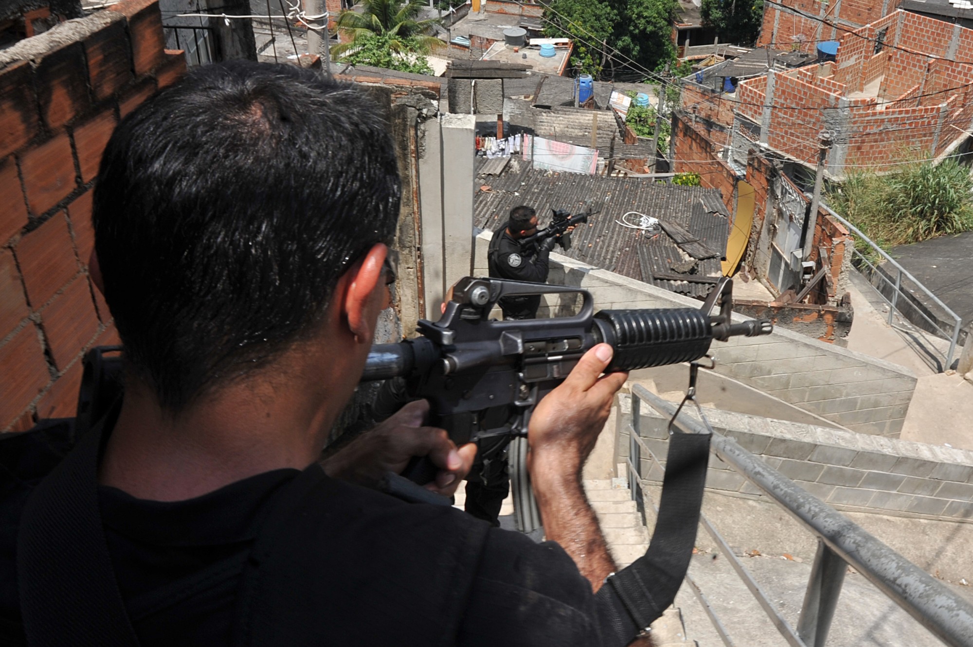 Human Rights Group Prepares Report on Police Violence in Rio