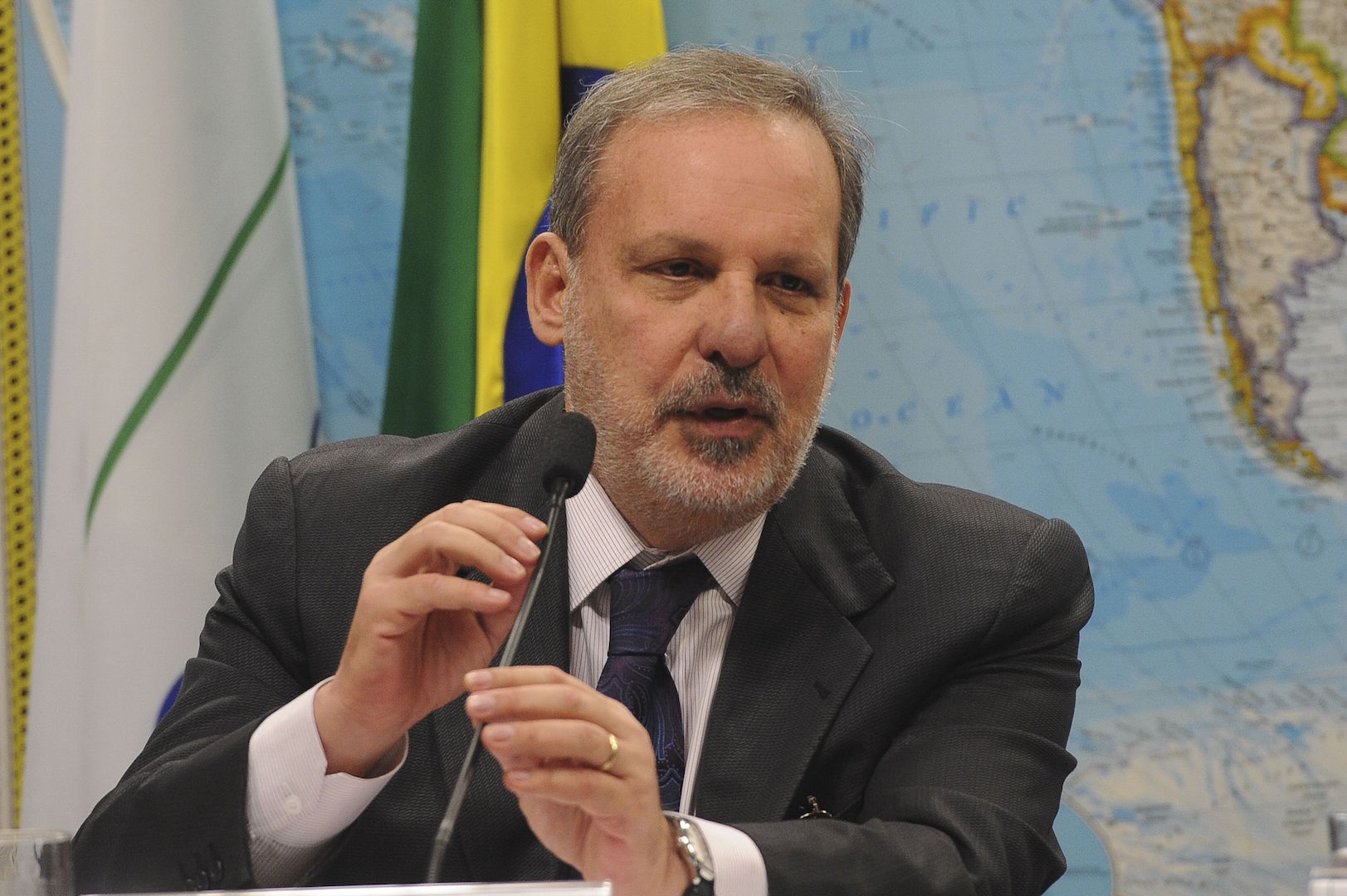 Minister Armando Monteiro photo by Antonio Cruz AgBr