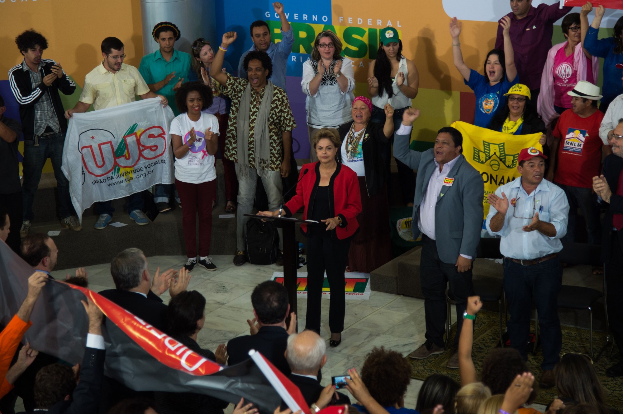 Rousseff speaks to social movements photo by Fabio Pozzebom AgBr