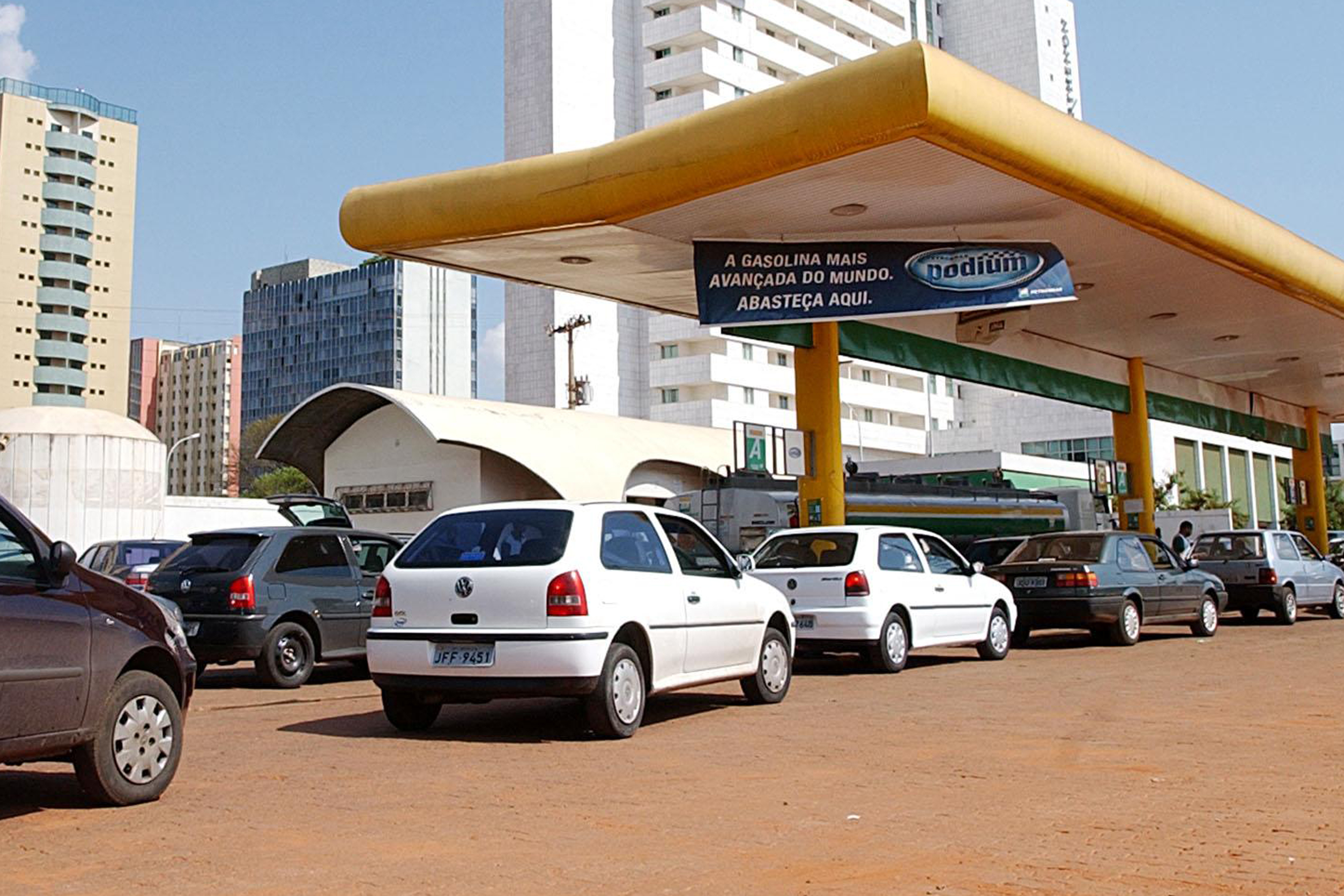 Brazil, Rio de Janeiro,Automobiles line up for less expensive fuel in many parts of the country