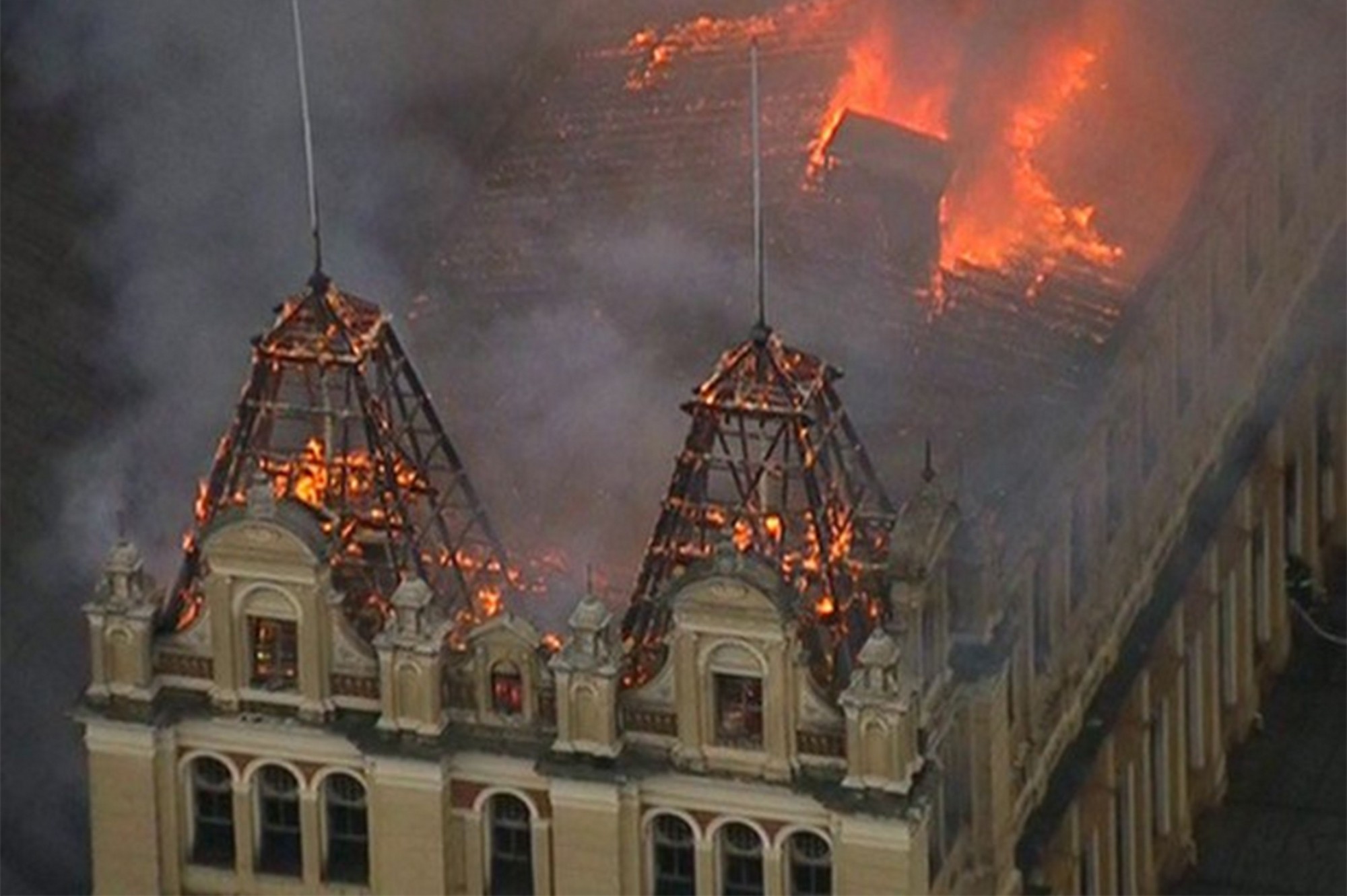 Portuguese Language Museum photo courtesy of Sao paulo fire department