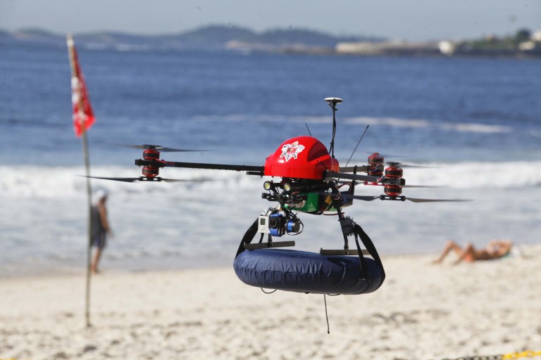 Drones to be Used in Beach Rescues in Rio de Janeiro