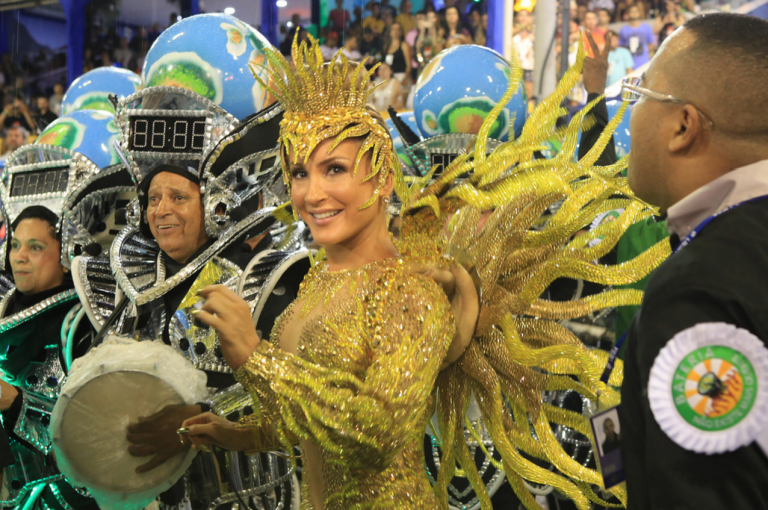 Rio de Janeiro, Brazil News, Brazil, Carnival Competition 2016, Carnaval, Grupo Especial, Special Group, Sambódromo, Marquês de Sapucaí, Mocidade, Claudia Leitte