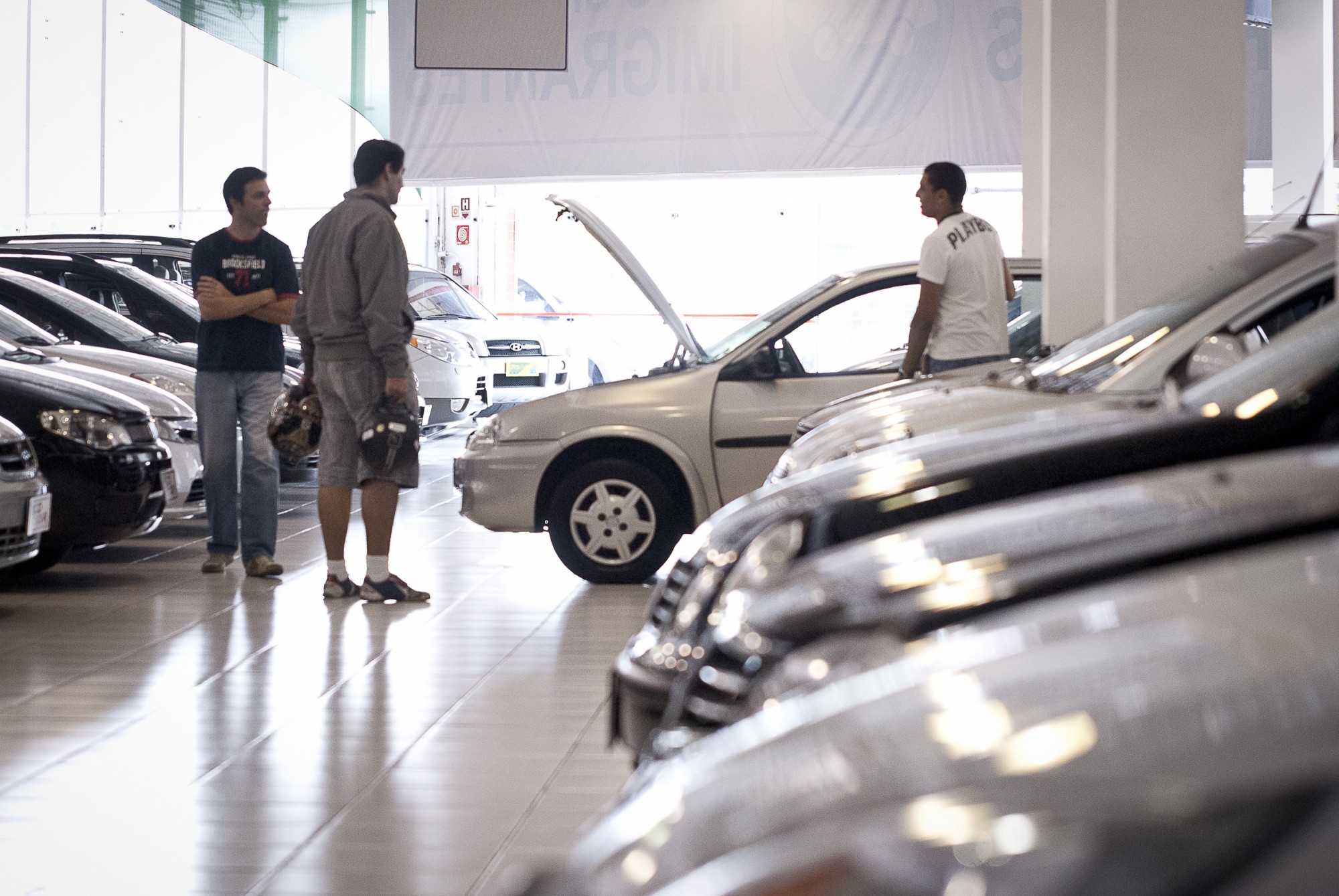 Brazil, According to Fenabrave, the Brazilian automobile industry maybe recovering from one of its worst economic crisis,