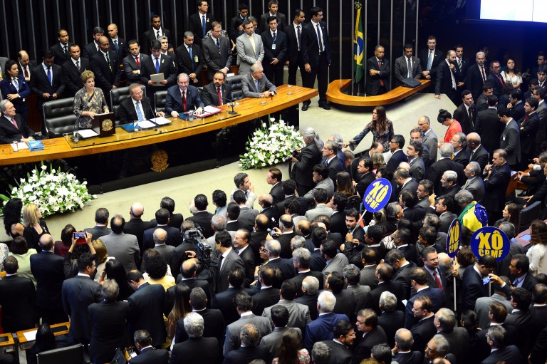 Brazil’s Rousseff Receives Mixed Reaction in Congress