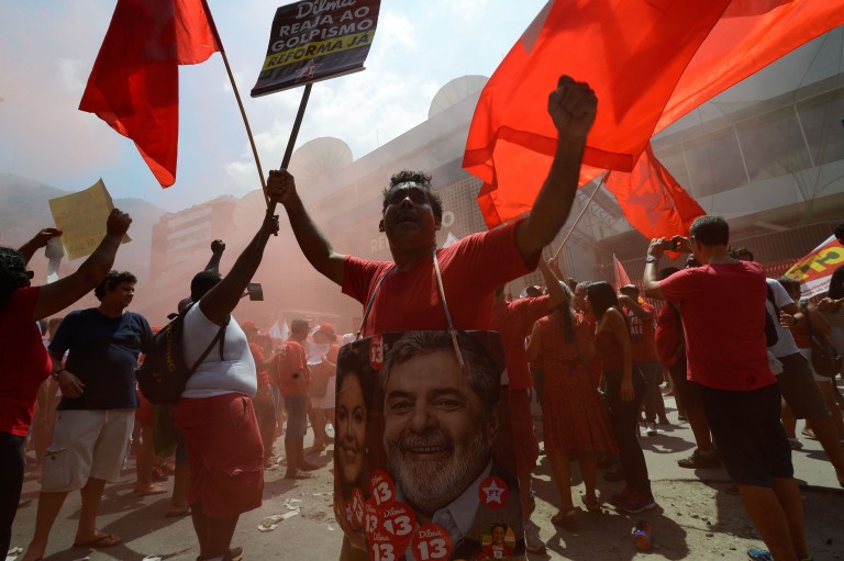 Brazil, Rio de Janeiro, supporters, Lula, Rede Globo