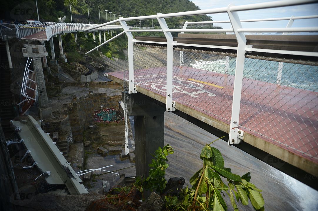 Brazil, Brazil News, Rio de Janeiro, Ciclovia Tim Maia, Cycle Path, Cycle Path Collapse, Leblon to Sao Conrado, Sao Conrado, Rio 2016, 2016 Olympic Games