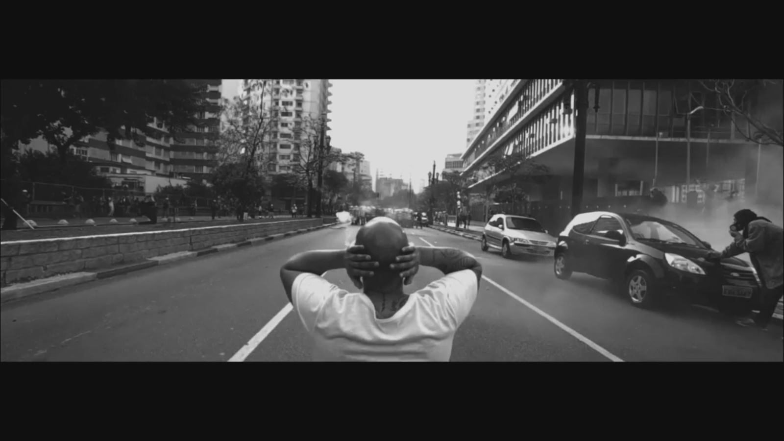 Rio de Janeiro, Brazil News, Brazil, Caixa Cultural, Centro, Film Screenings in Rio de Janeiro, Brazilian Films, Brazilian Cinema, Brazilian Short Films, Political Cinema: The Image of Power, "O som ao redor" , Politics in Film