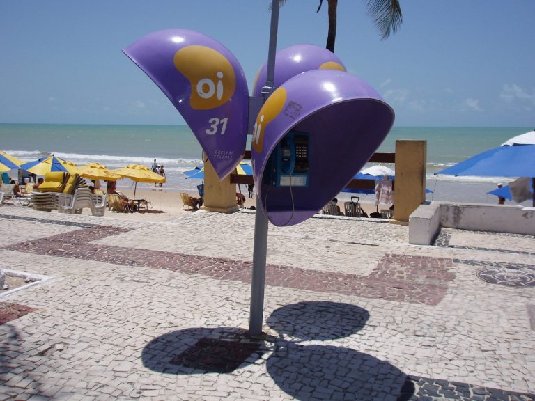 Oi’s Largest Shareholder Rejects Recovery Plan in Brazil