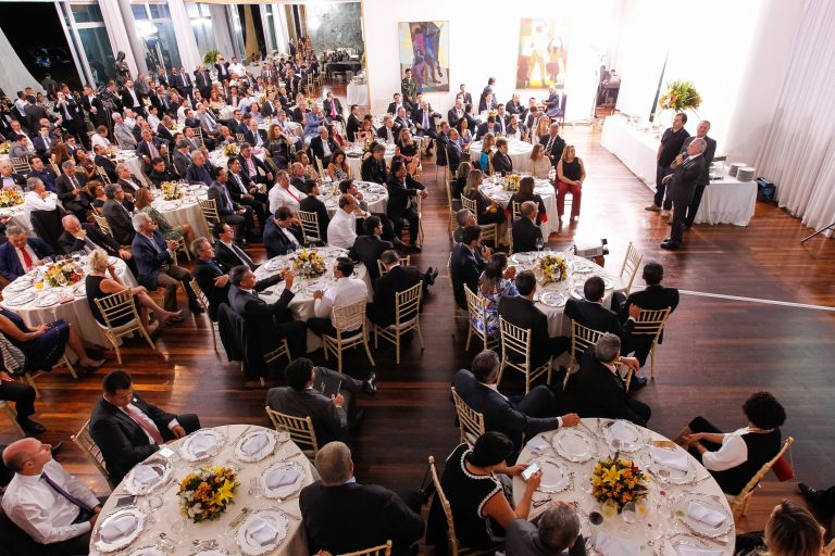 Brazil, Brasilia,President Temer hosts dinner to persuade allied Representatives to vote on Congressional amendment which would limit federal spending.